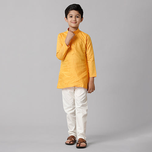 Boys Kurta & Pyjama Sets