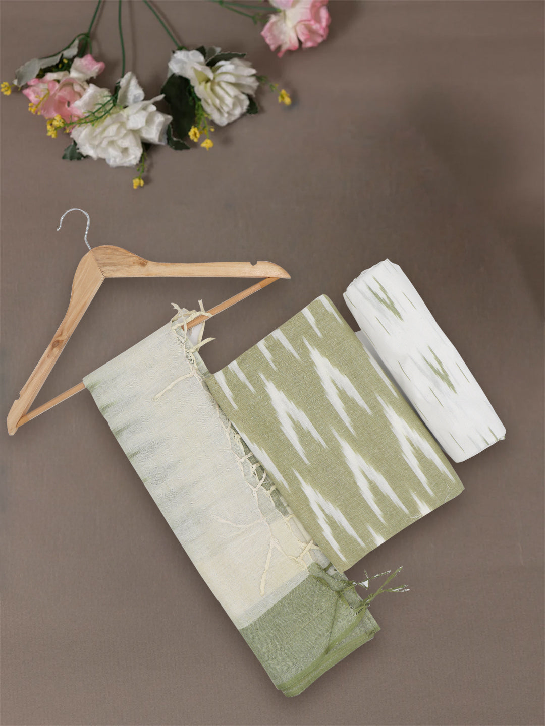 Women Pure Cotton Dress Material Green DM322