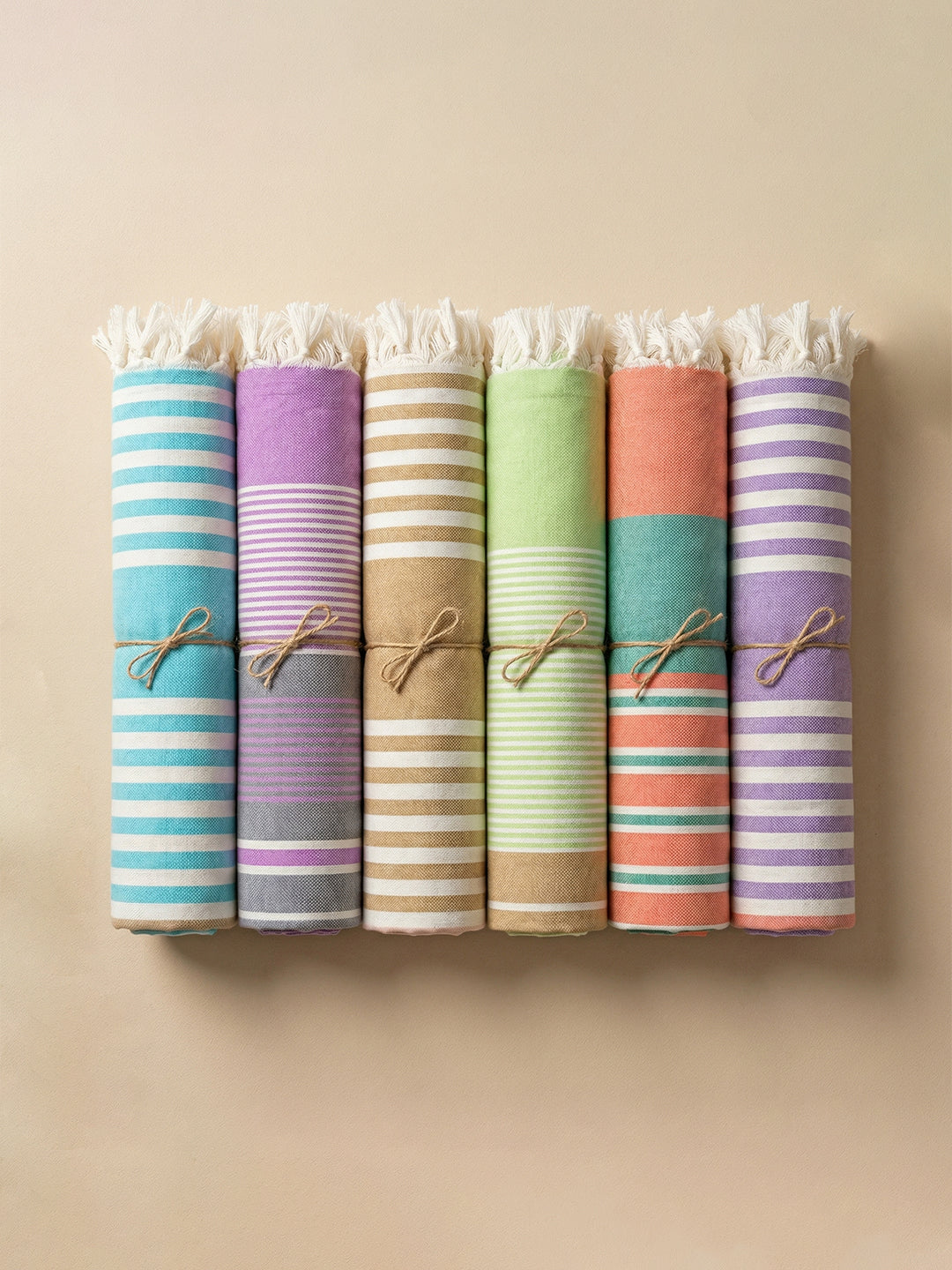 Premium Bamboo Bath Towel – Hypoallergenic with Towel Bag | UPF 50+ UV-Treated Fabric, 98% Protection