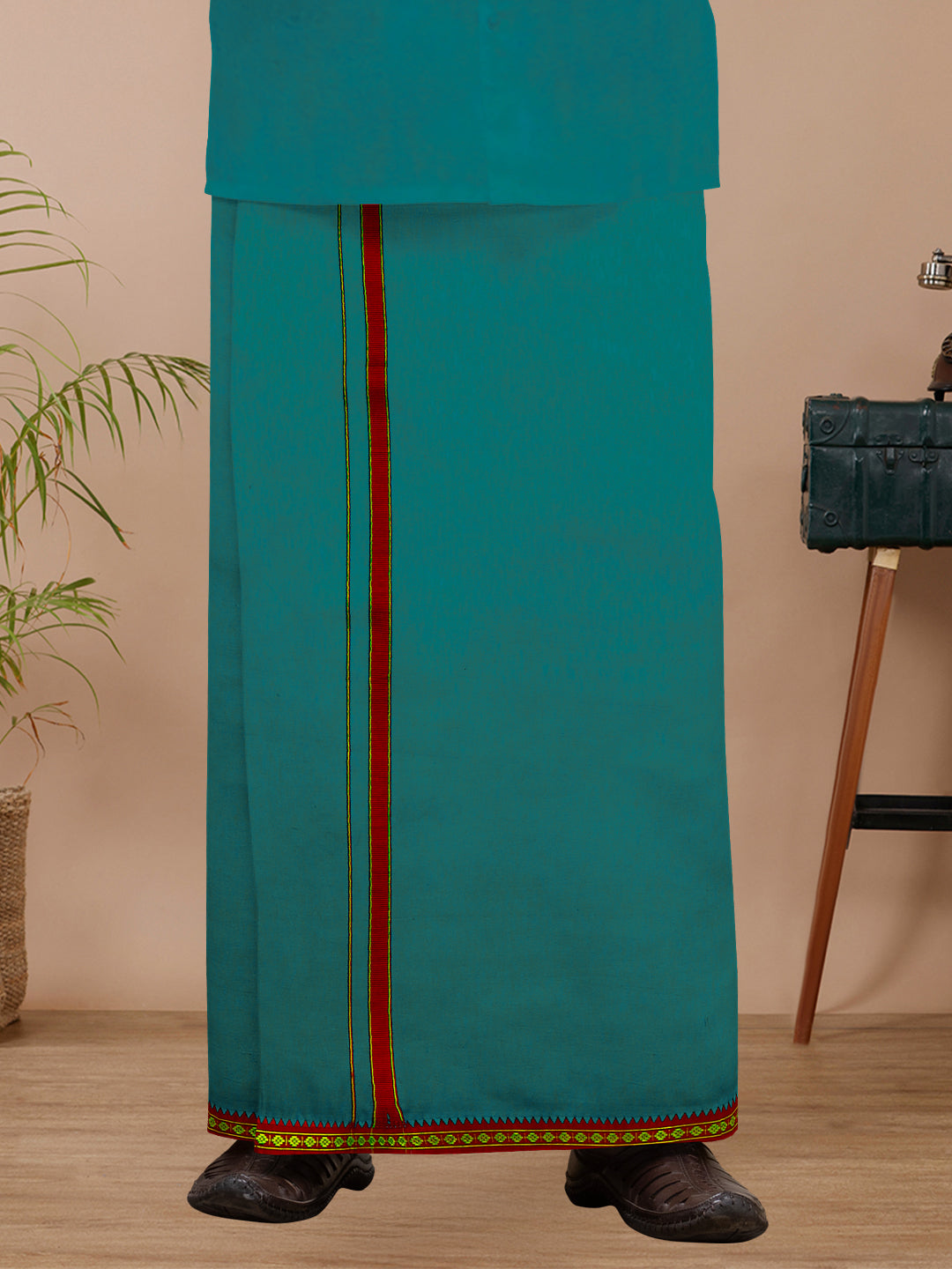 Men Cotton Blend Single Layer Green Dhoti with Mayilkhan Border Slokam