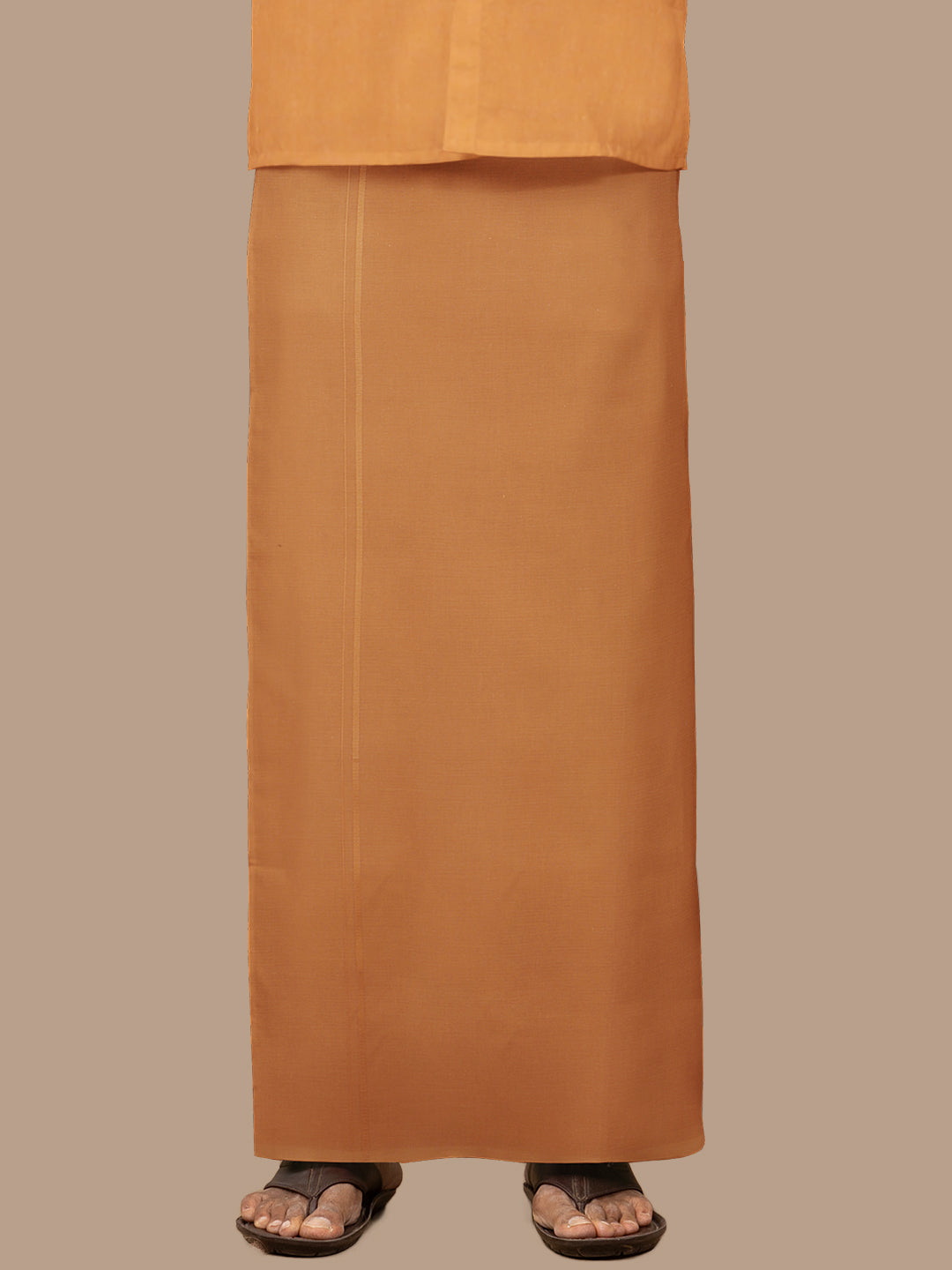 Men 100% Cotton Single Layer Kaavi Dhoti with Assorted Border Poojan Paramas