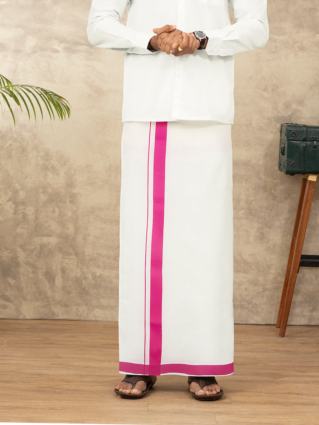 Men Kora Cotton Single Layer Dhoti with Fancy Border HKS03