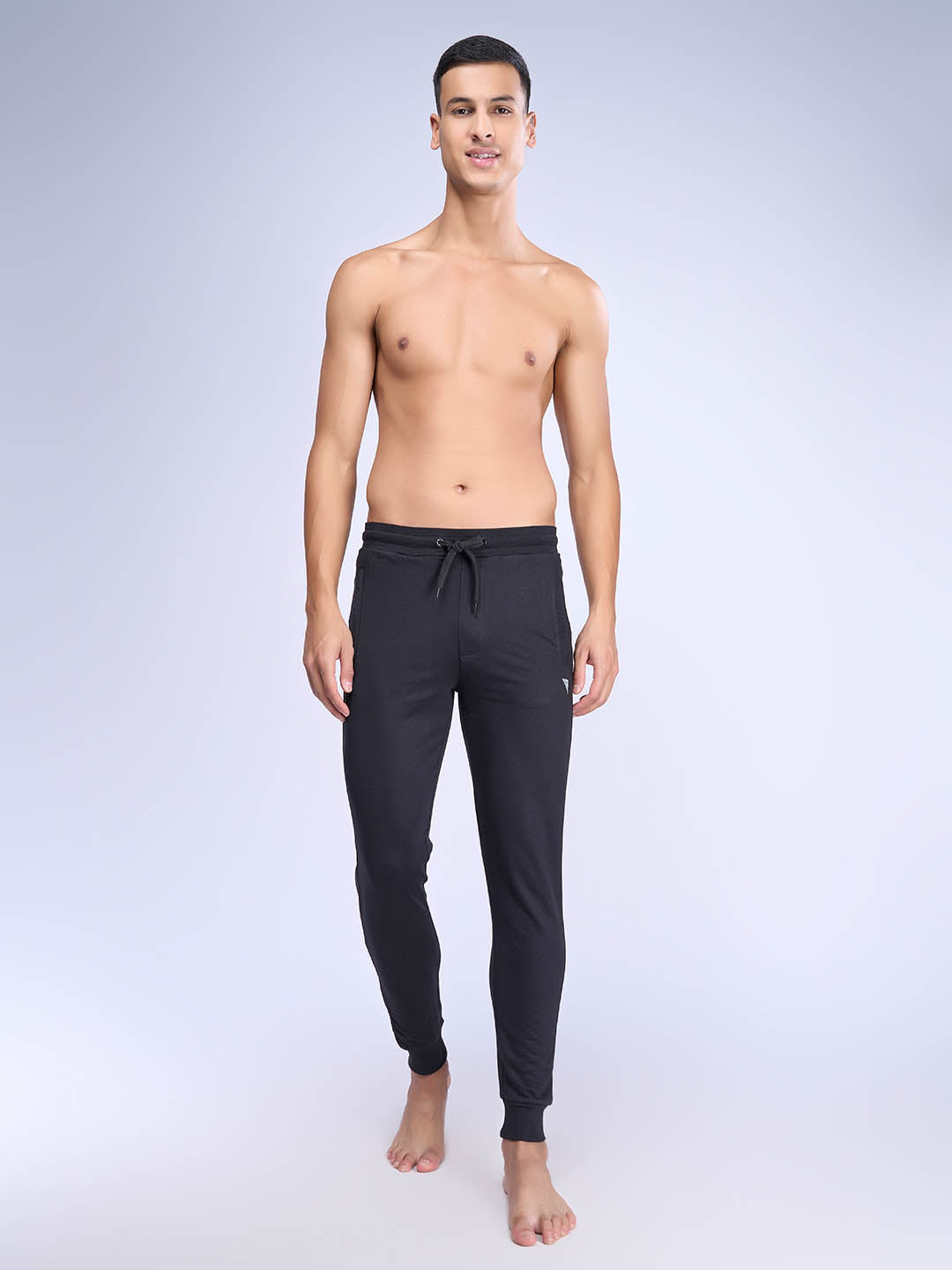 Men Combed Cotton Rich Jogger with Side Pockets Black EJ3
