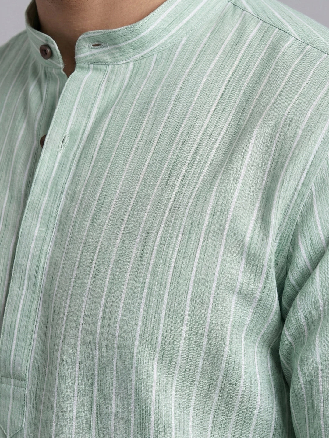 Men Cotton Medium Length Striped Pocket Kurta Pale Green RN51