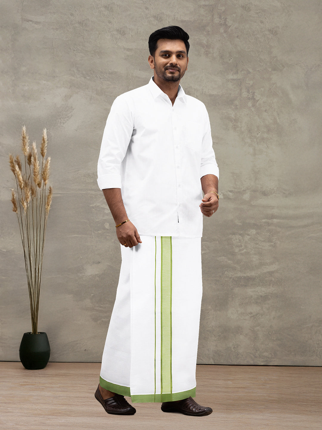 Men Cotton Blend Single Layer White Dhoti with Fancy Border WP25