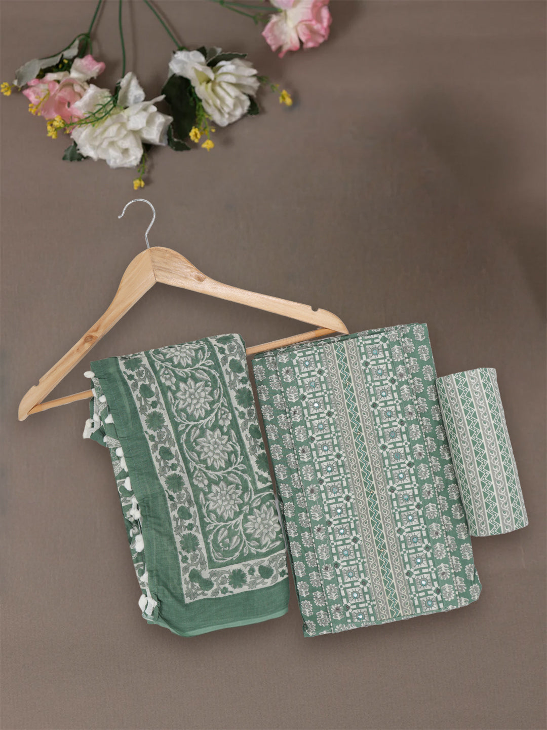 Women Pure Cotton Dress Material Green DM331