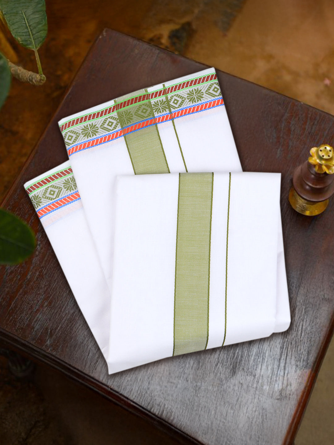 Men Cotton Green Fancy Border Panchakacham with Angavasthram (9+5) JD08