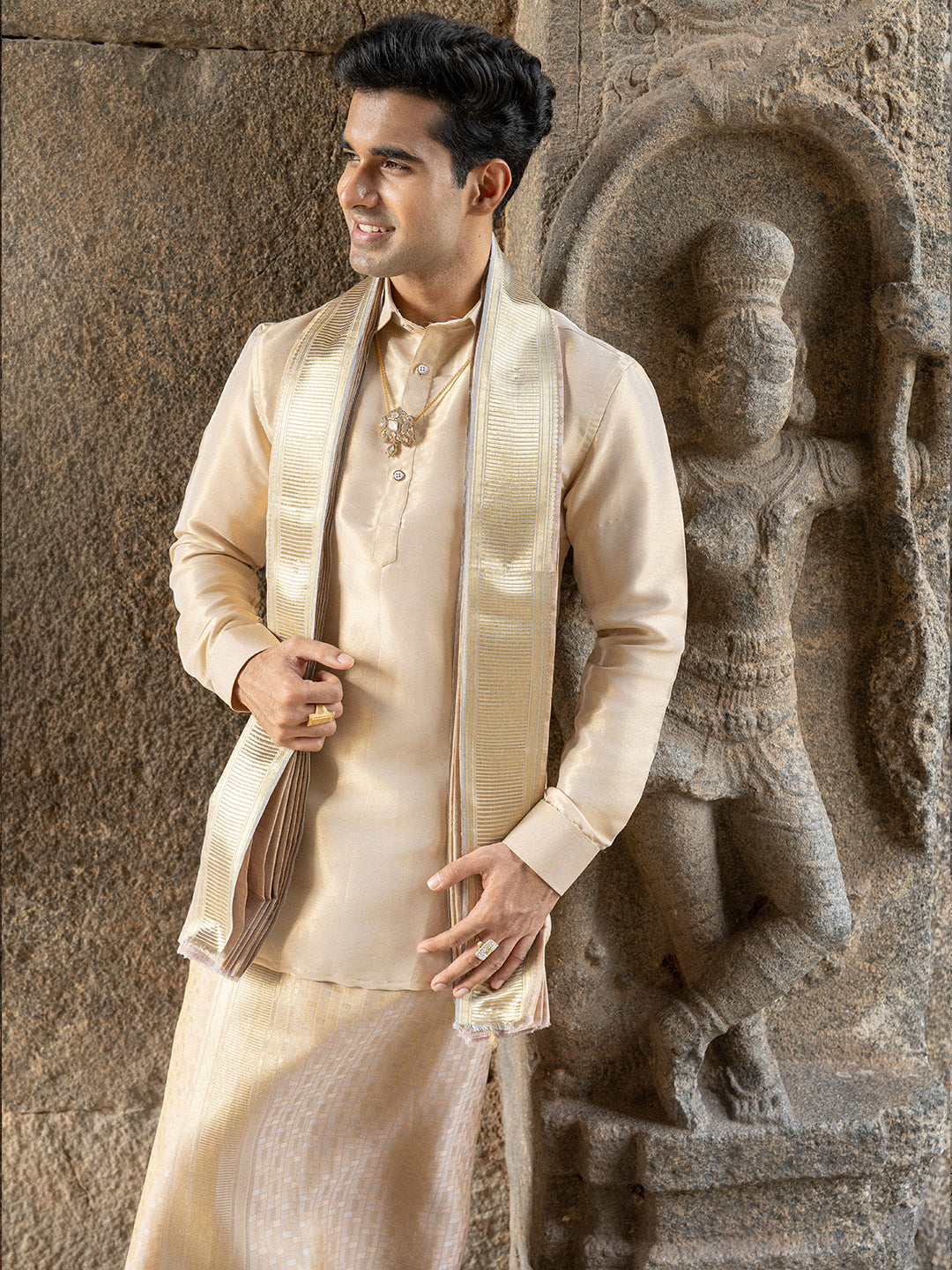 Pure Silk Jangla Design Weaving Wedding Dhoti & Towel Set with 3" Jari Border – Virutcham