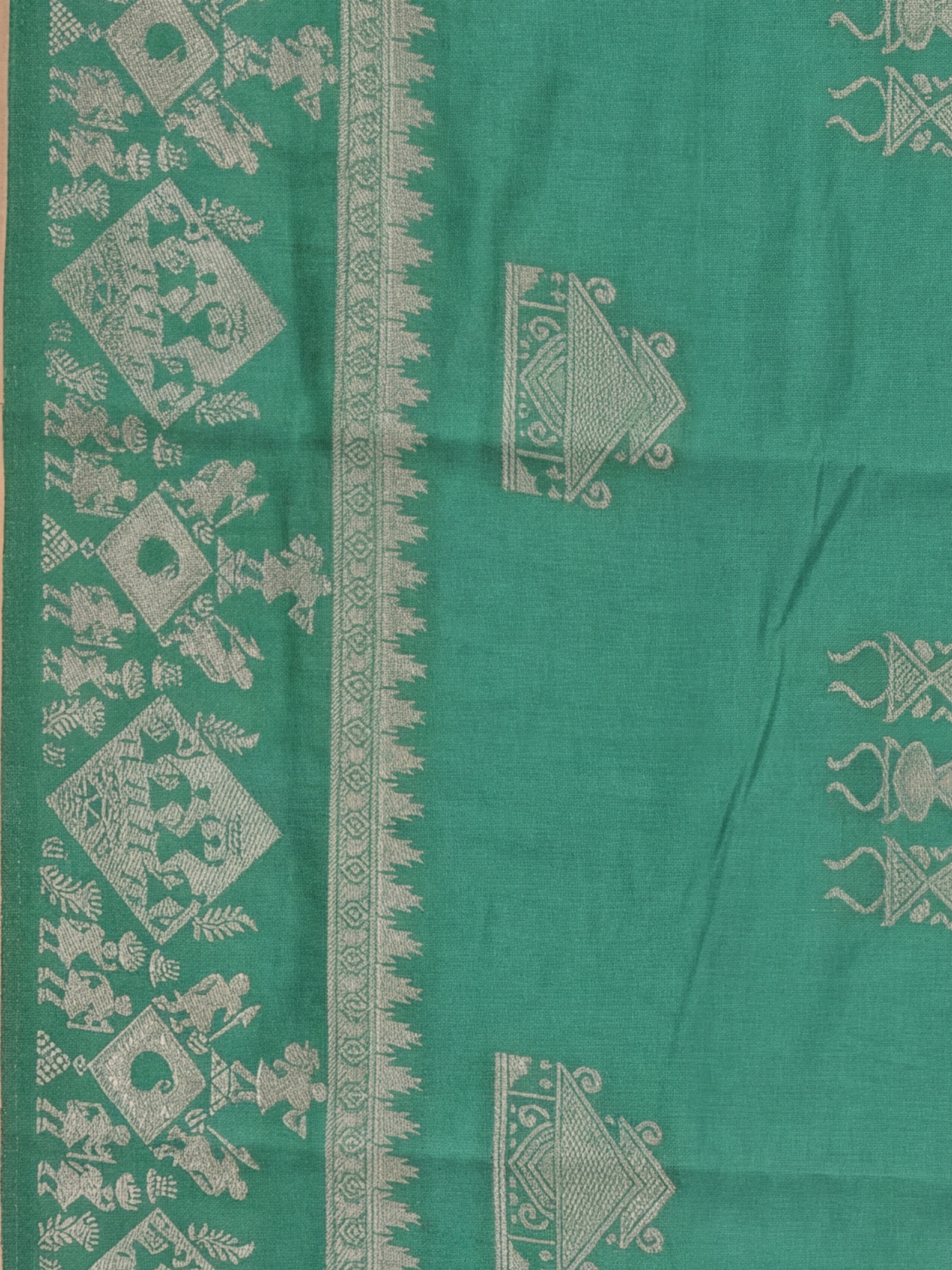 Women Semi Raw Silk Green Saree SRS116