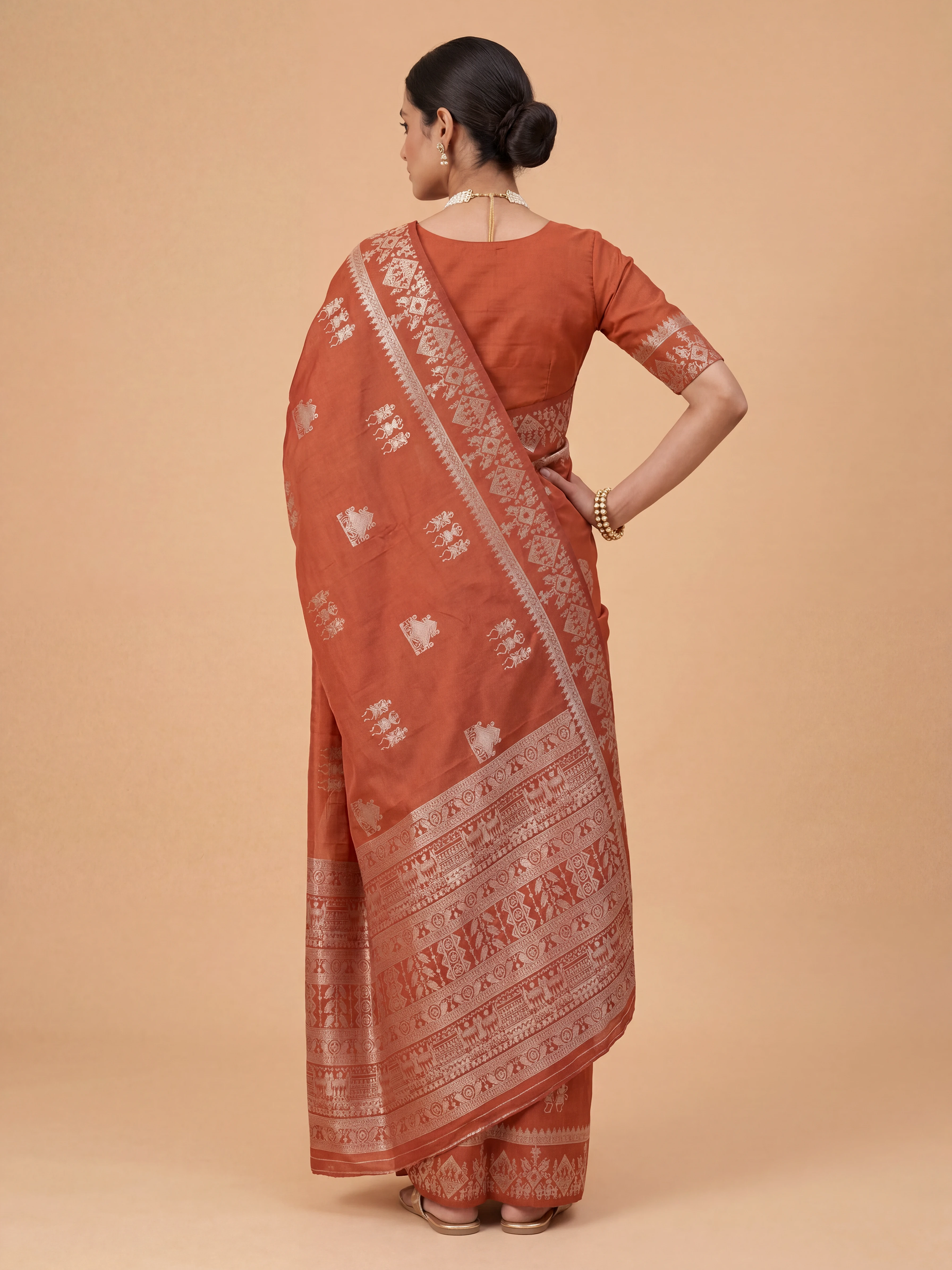 Women Semi Raw Silk Red Saree SRS115