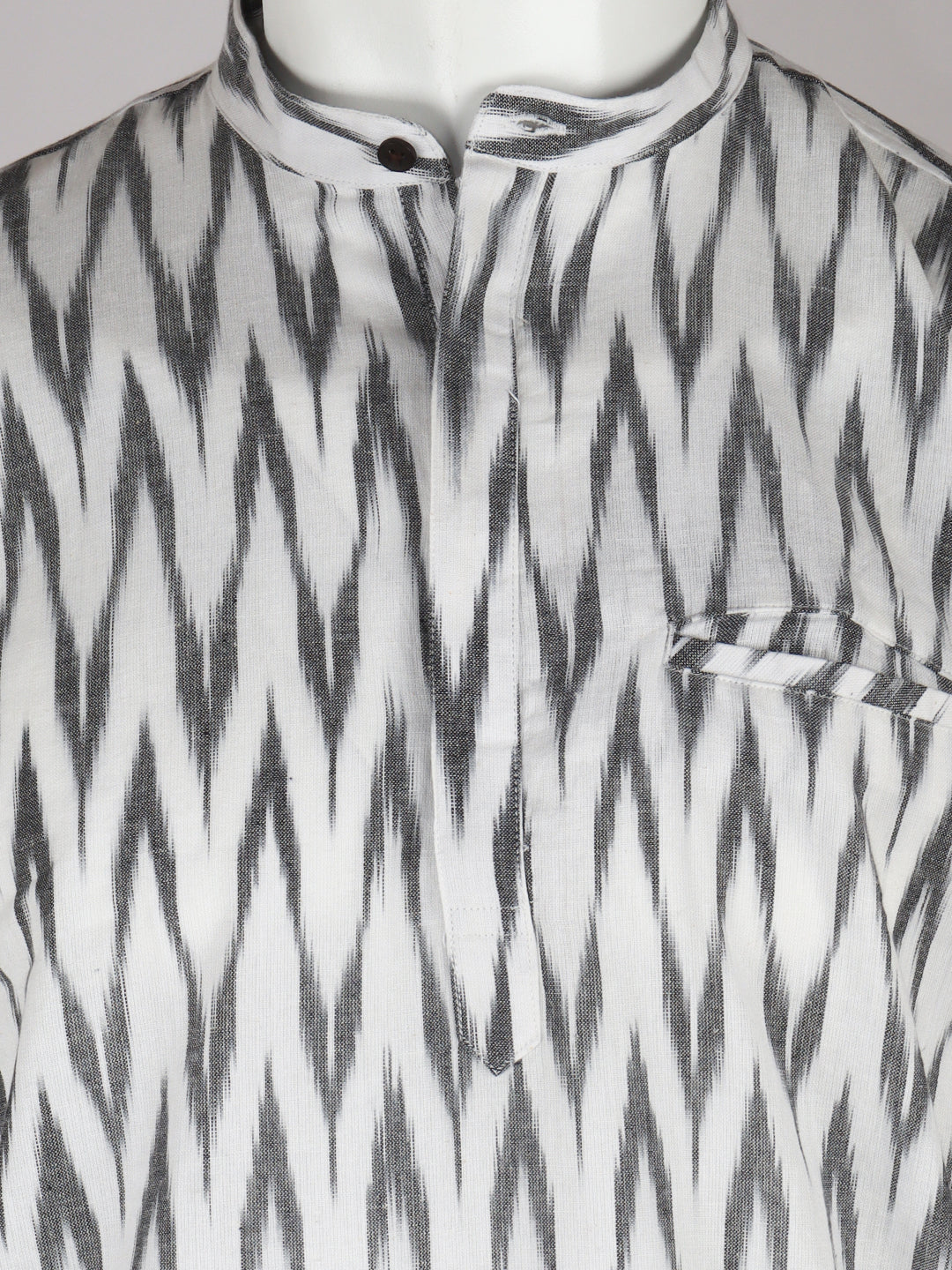 Men Cotton Short Length Self Design Pocket Kurta Whitish Grey RJ34