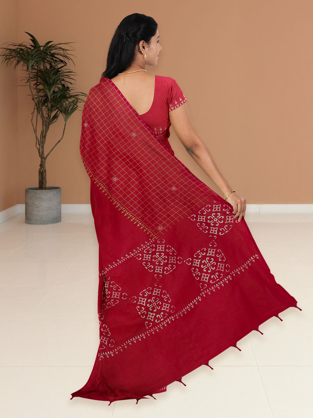 Women Red Cotton Saree with Double Blouse PCS212