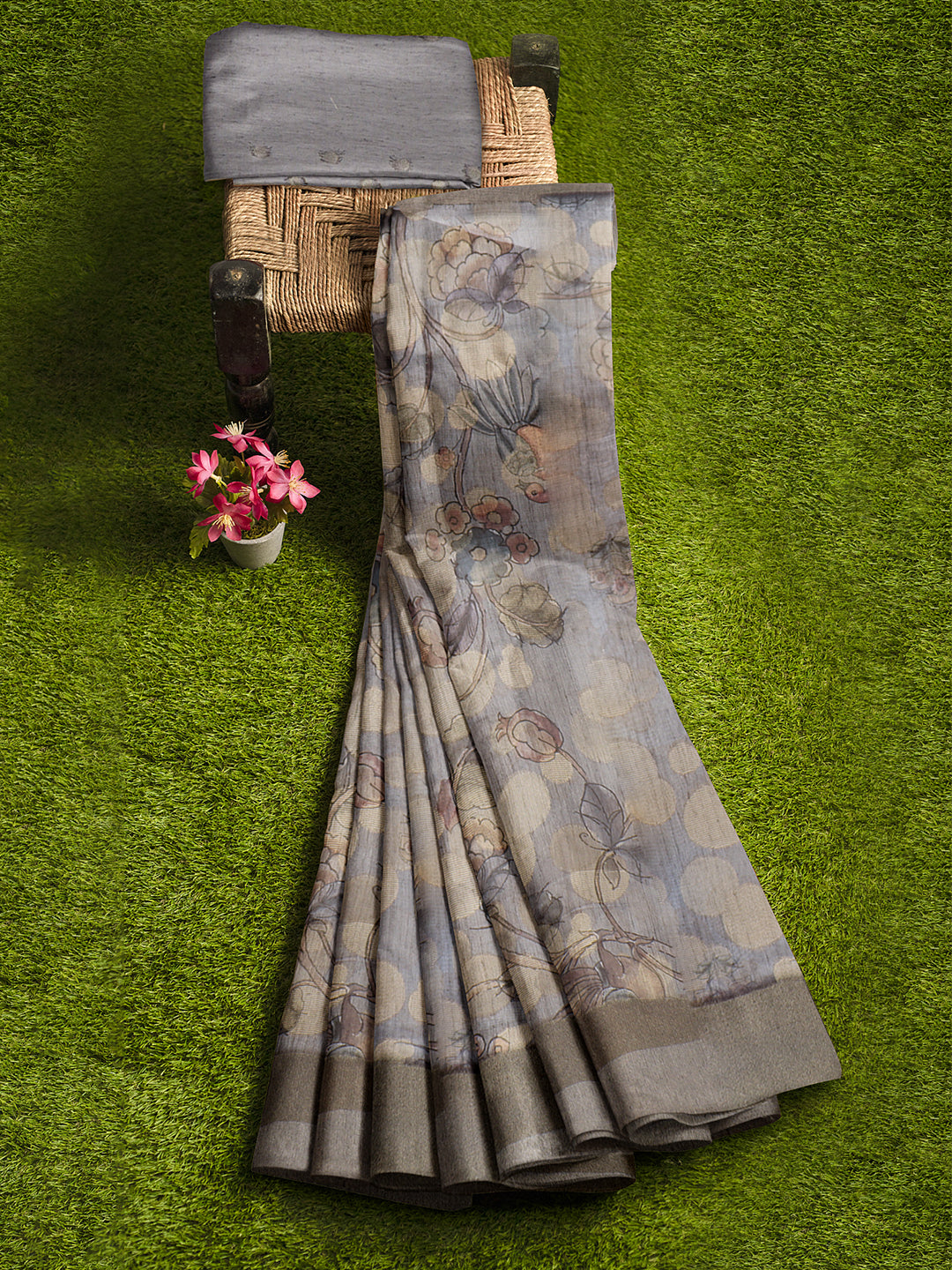 Women Pastel Blue Semi Tussar Printed Saree ST261