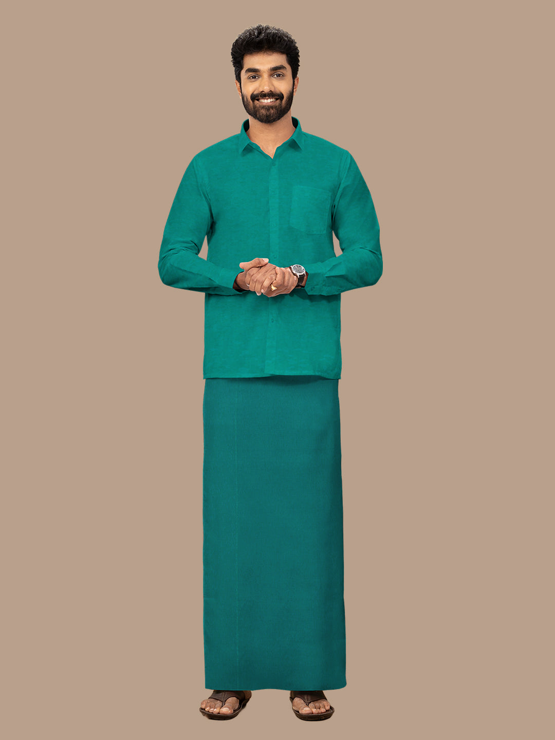 Men 100% Cotton Single Layer Green Dhoti with Assorted Border Poojan Paramas