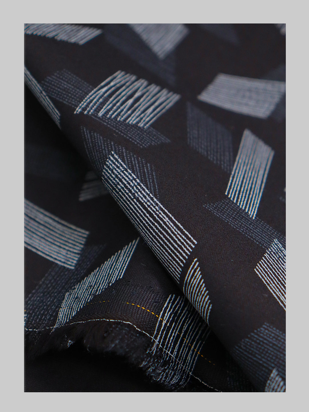 Men 100% Cotton Black Printed Shirt Fabric Oslo