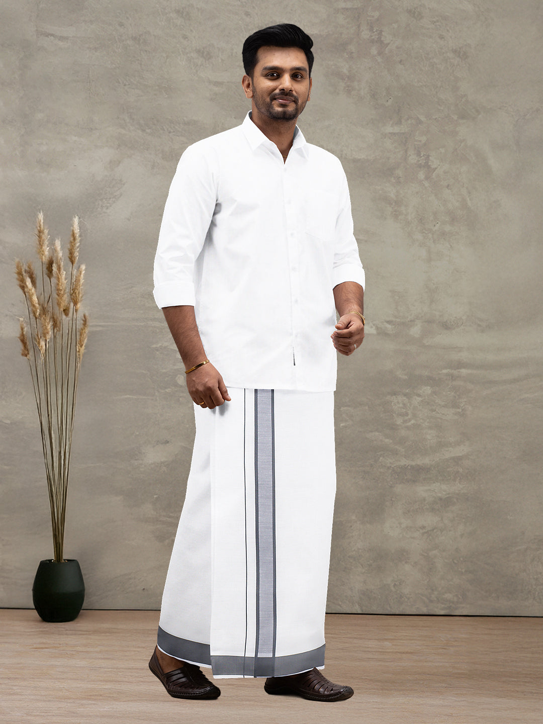 Men Cotton Blend Single Layer White Dhoti with Fancy Border WP23