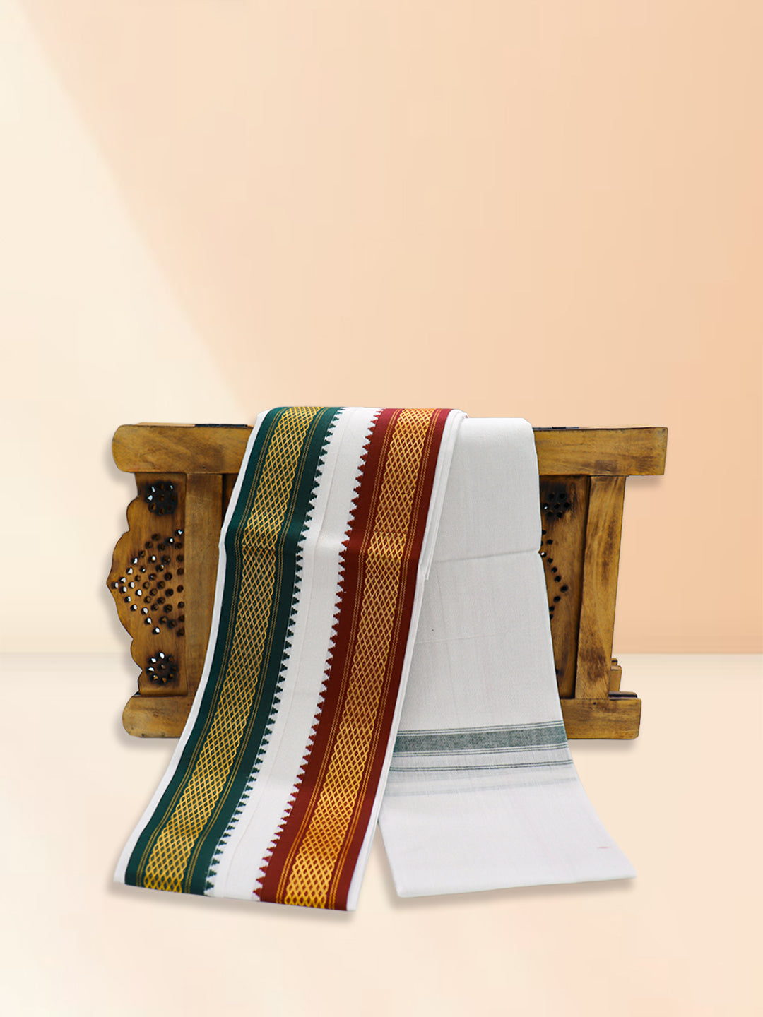 Men Cotton Blend White Angavastram Yamuna Pet