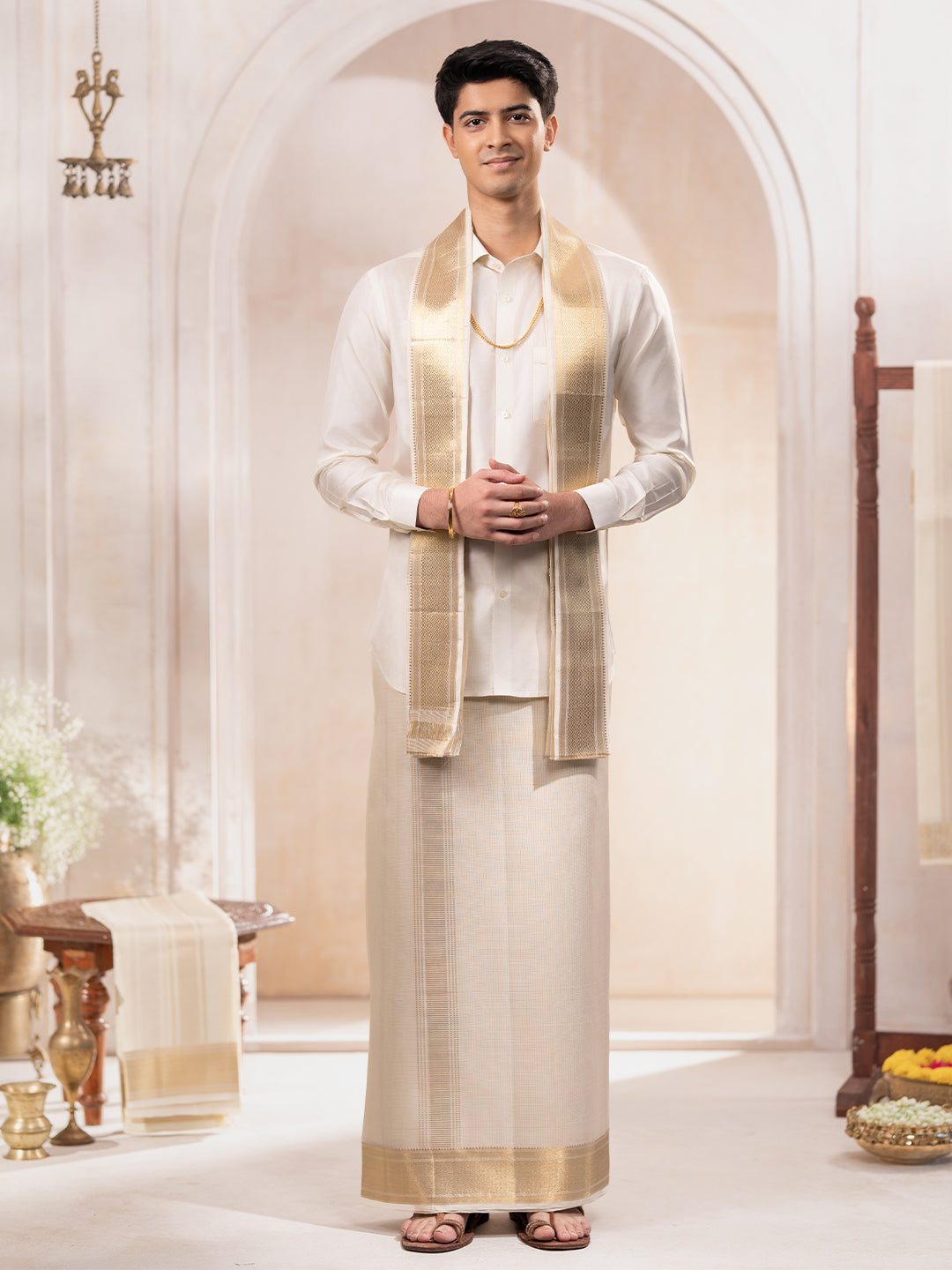 Pure Silk Vairaoosi Weaving Wedding Dhoti & Towel Set with 3" Jari Border – Virutcham