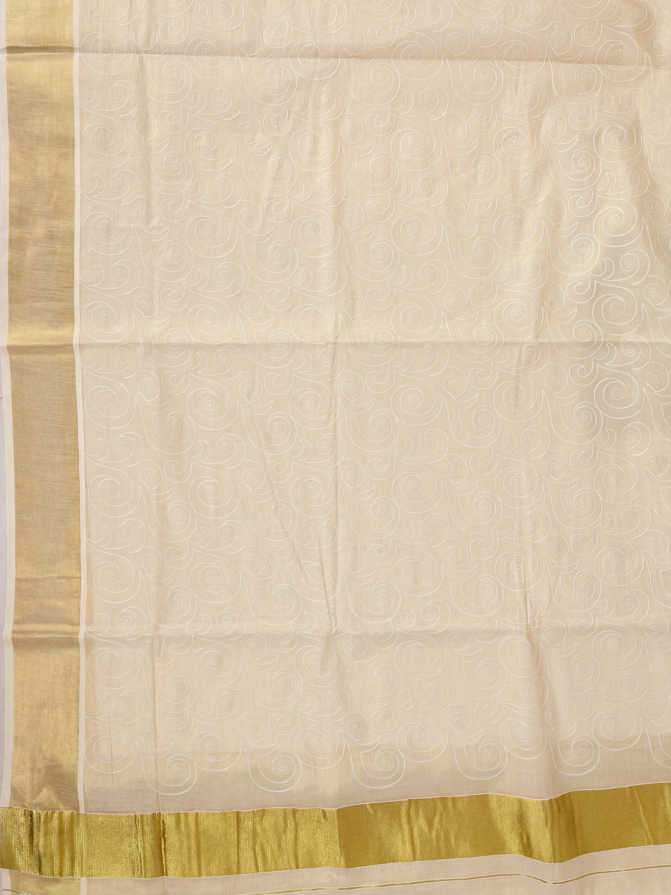 Women Tissue Cream Embroidered Kerala Saree KLS18