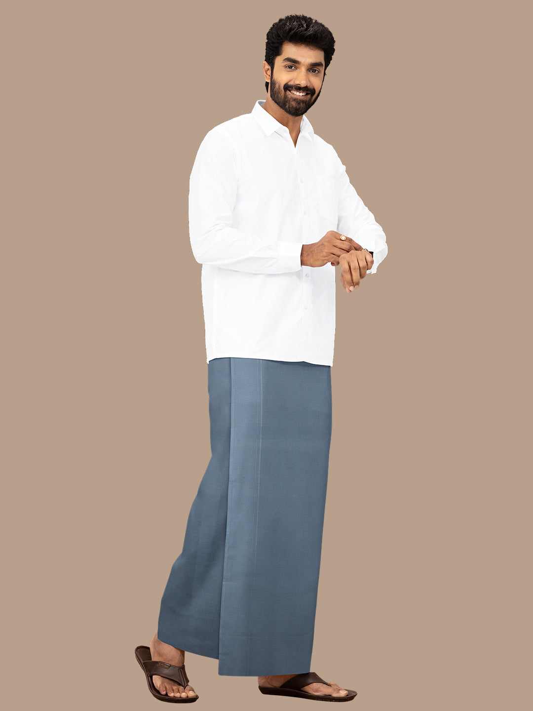 Men 100% Cotton Single Layer S.Grey Dhoti with Assorted Border Poojan Paramas