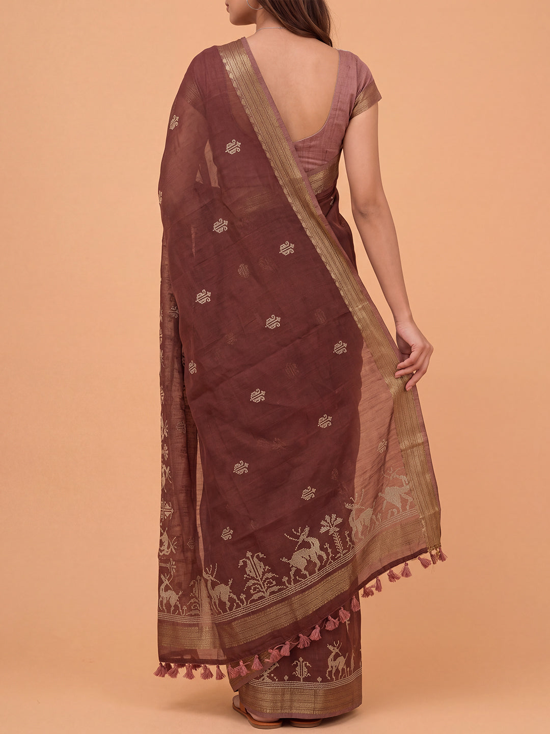Women Semi Linen Maroon Embroidered Saree SL275