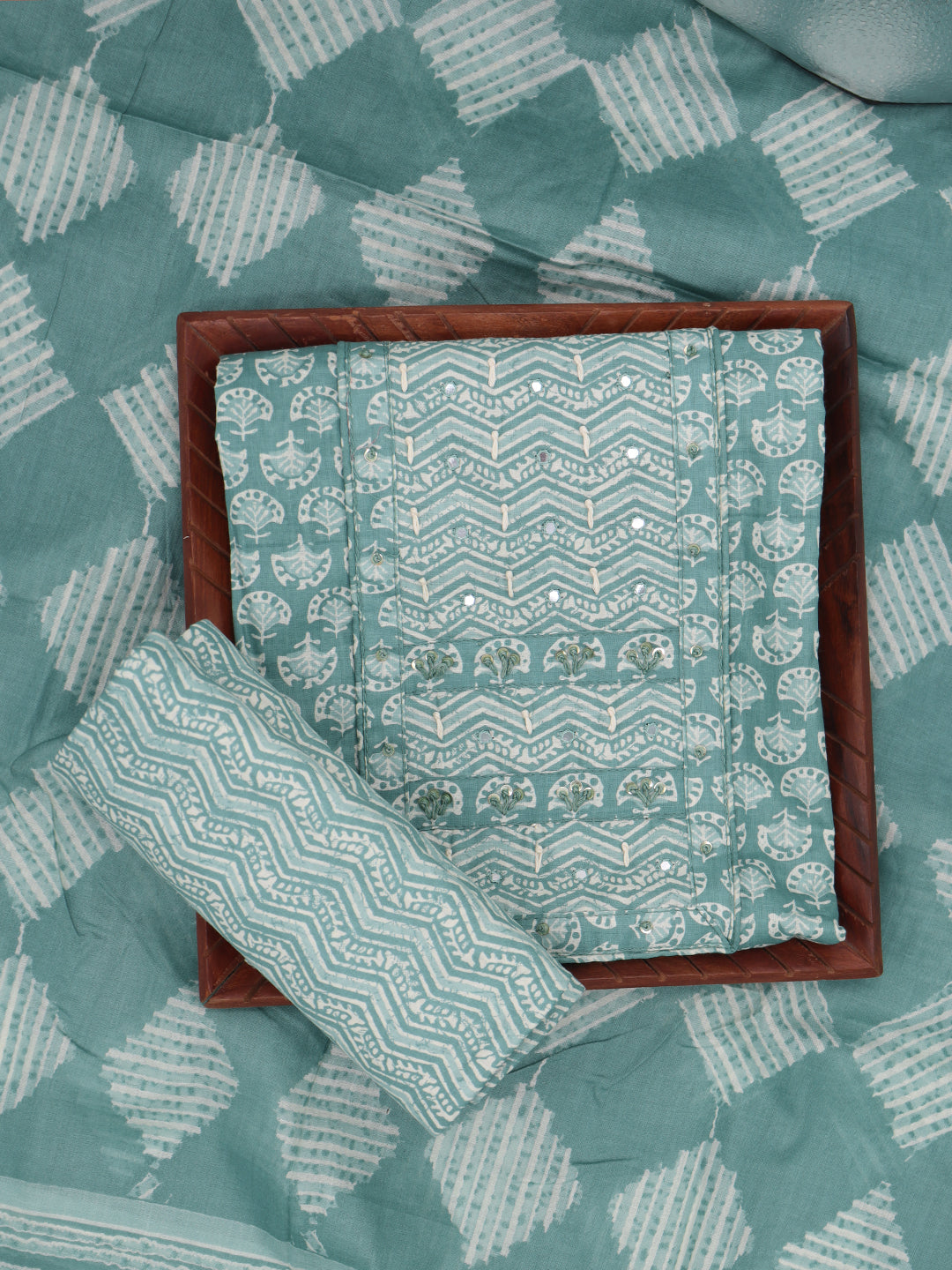 Women Pure Cotton Dress Material Green DM332