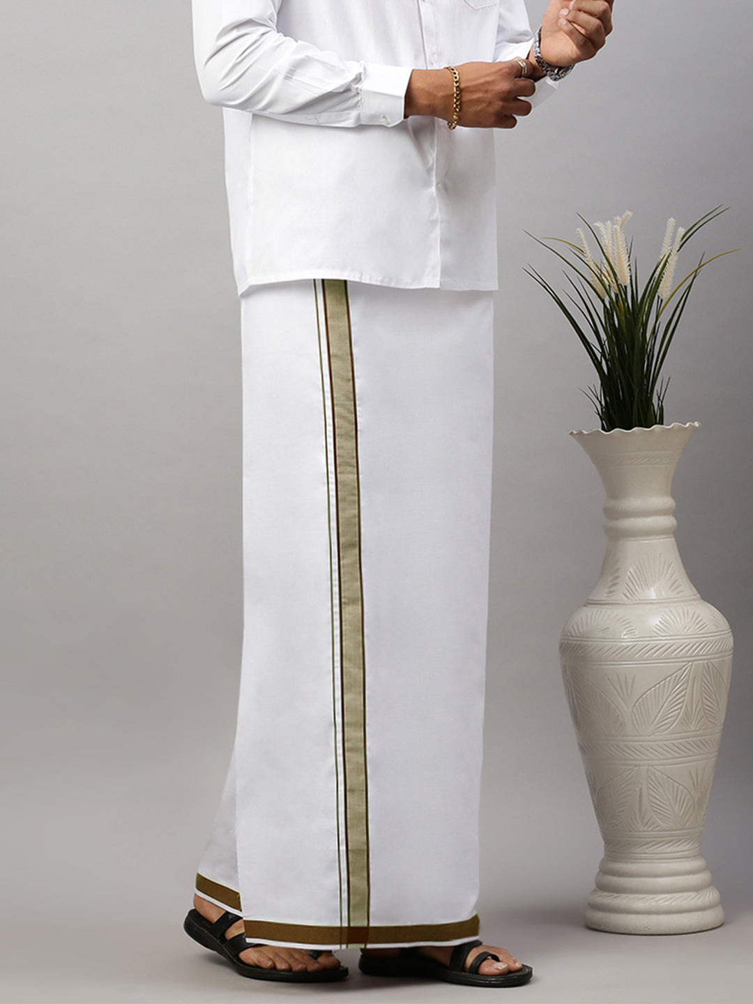 Men Cotton Blend Single Layer White Dhoti with Fancy Border WP21