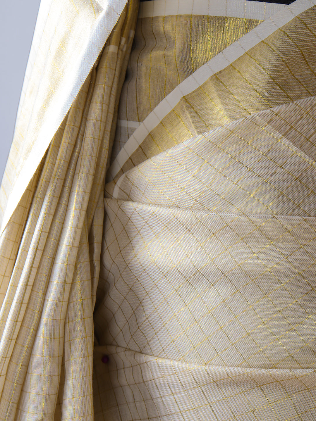 Women Kerala Tissue Gold Checks Saree KS207