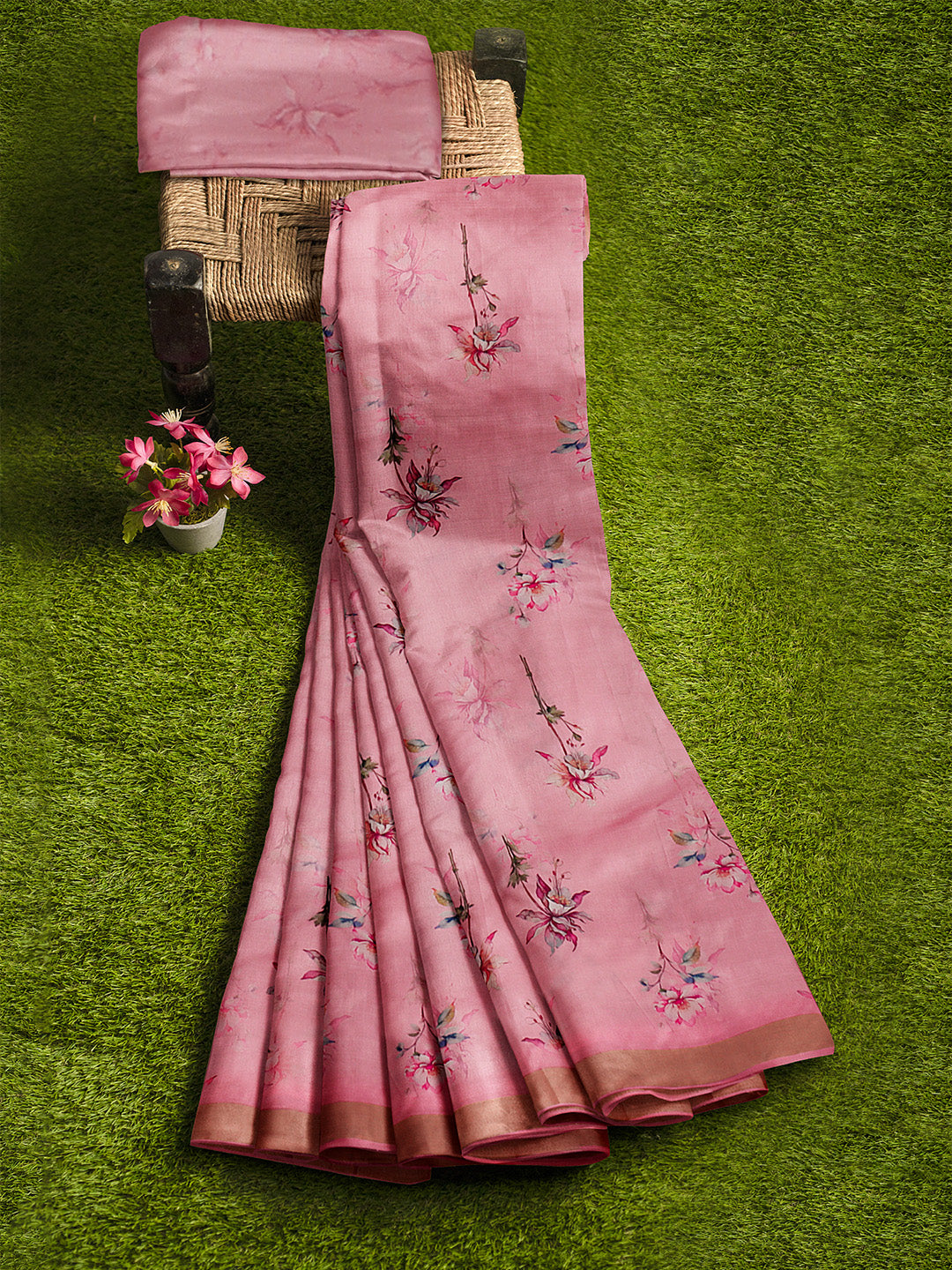 Women Pink Semi Tussar Printed Saree ST250