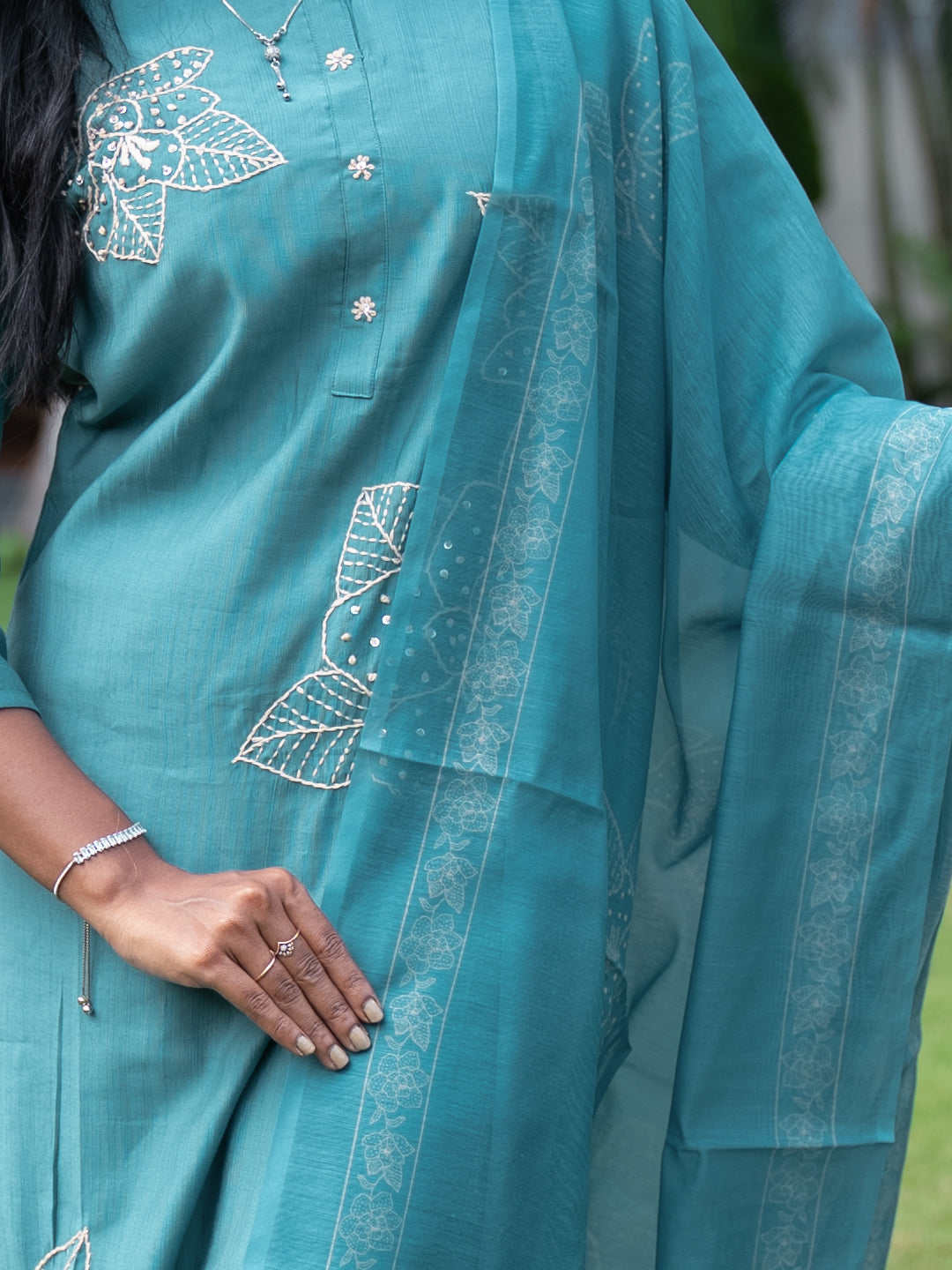 Women Teal MM Silk Embroidered Kurti Set EKS121