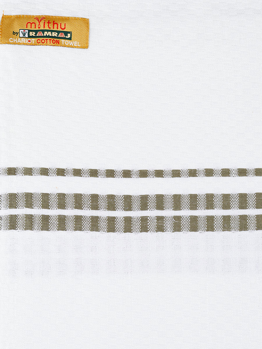 Cotton White Bath Towel Chariot-Zoom view