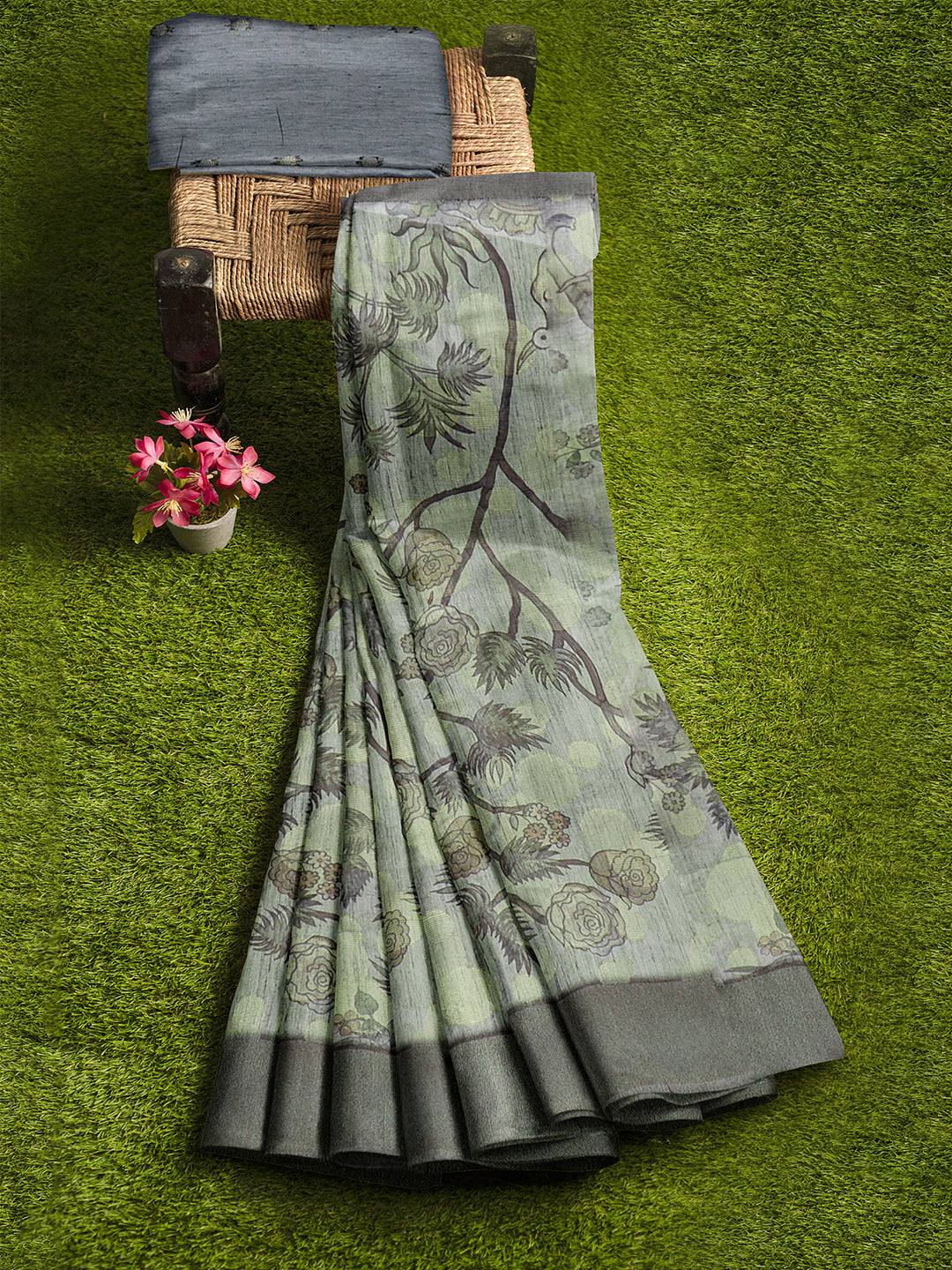 Women Green Semi Tussar Printed Saree ST260