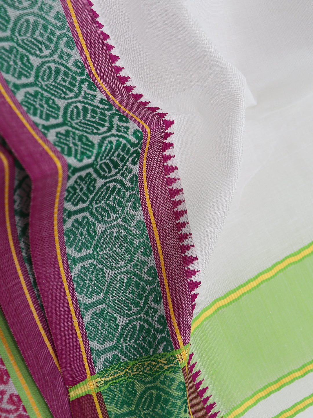Men Cotton Light Green Fancy Border Panchakacham with Angavasthram Keerthisena (9+5) KS08