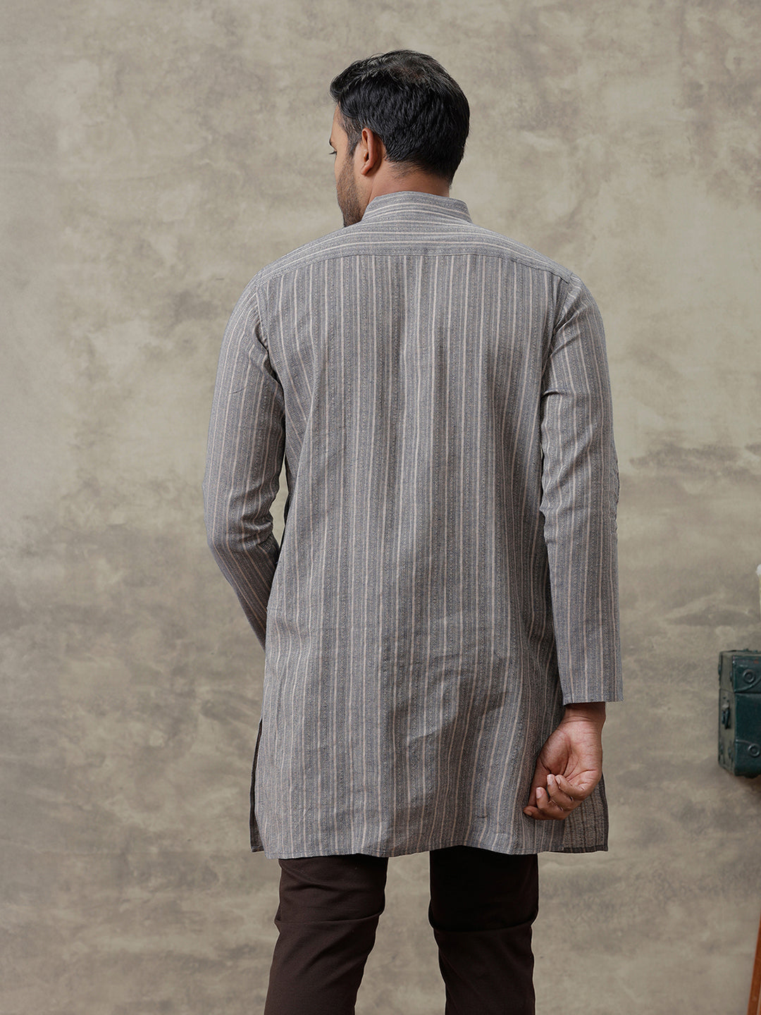 Men Cotton Medium Length Striped Pocket Kurta Brownish Blue RH14