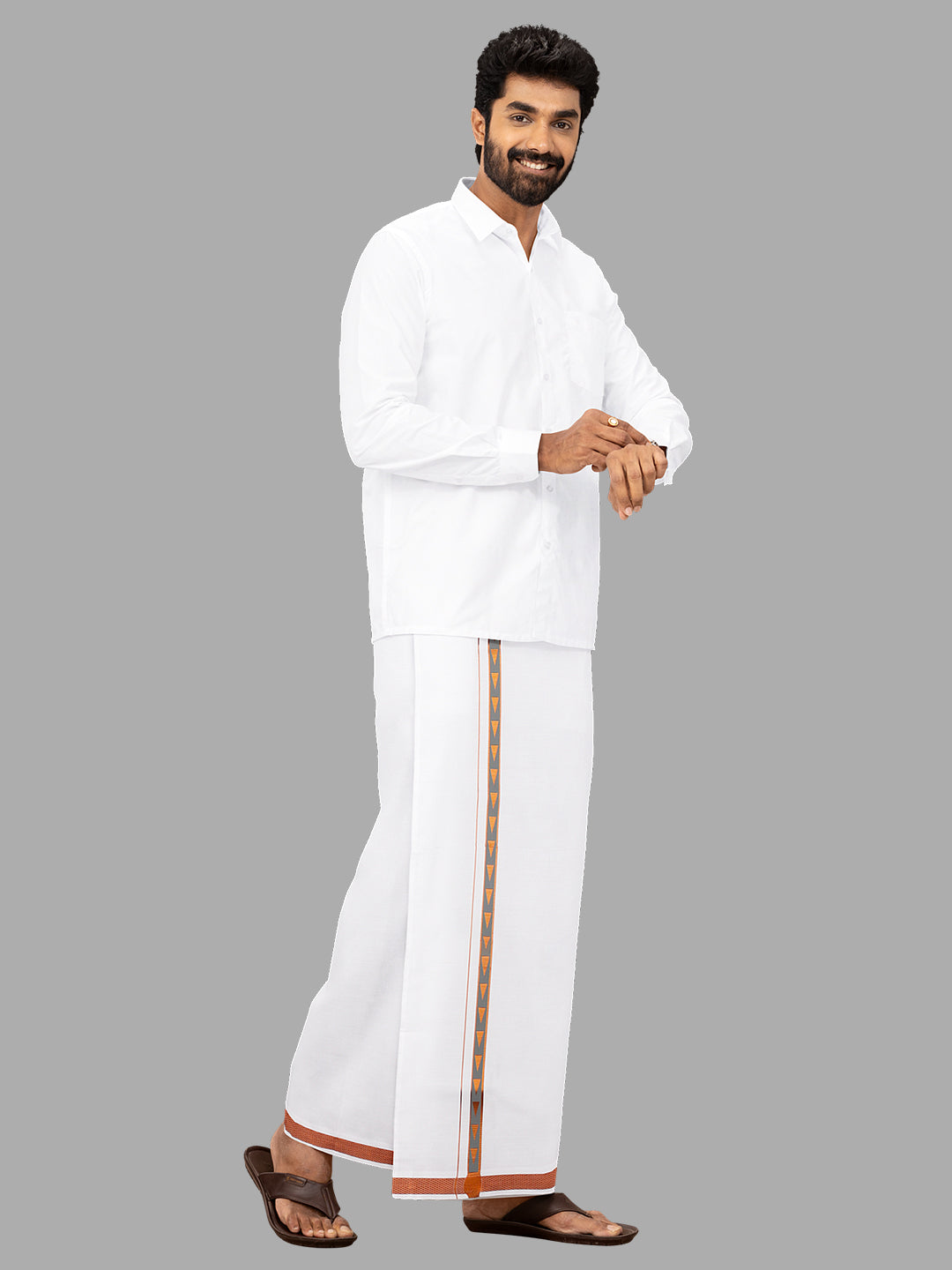 Men Cotton Blend Single Layer White Dhoti with Fancy Jari Border Roxy R07