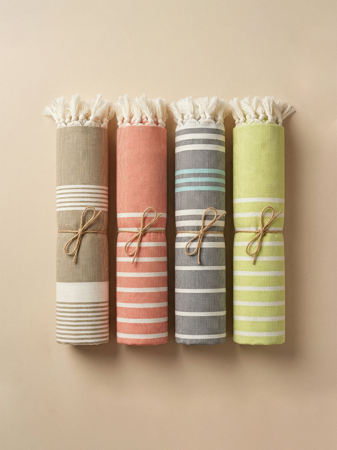 Premium Bamboo Bath Towel – Hypoallergenic with Towel Bag | UPF 50+ UV-Treated Fabric, 98% Protection