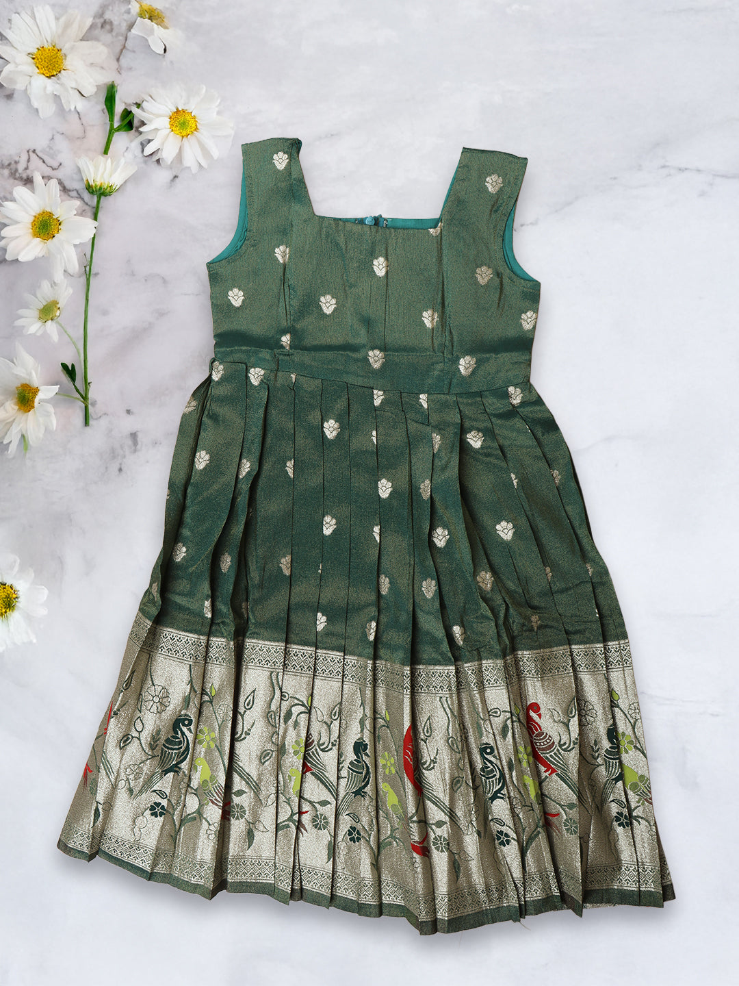 Girls Traditional Skirt Set Red with Green GPS19