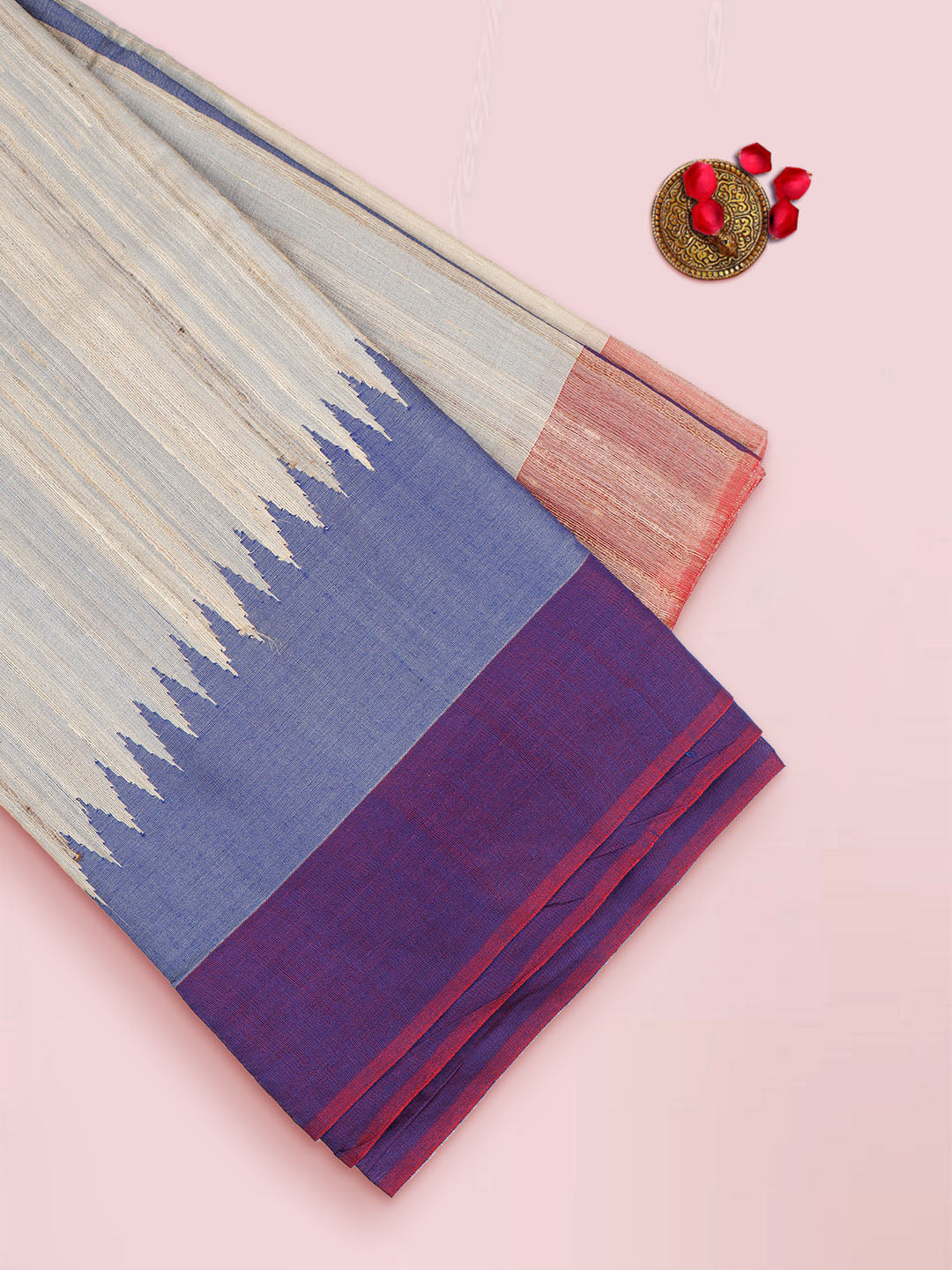 Women Sandal & Blue Pure Tussar Weaving Saree PTW03-View four
