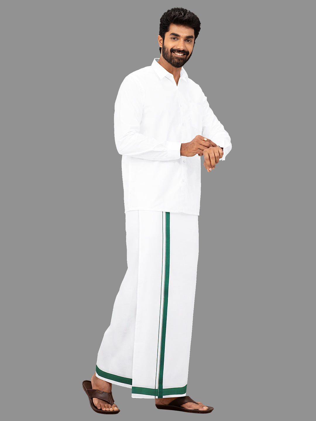 Men 100% Cotton Single Layer Dhoti with Assorted Border Image