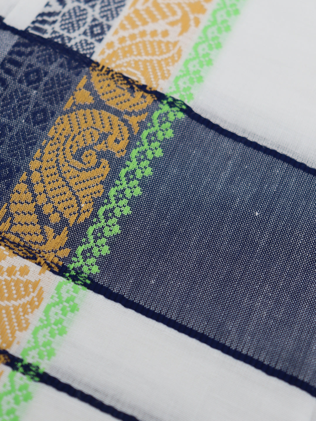 Men Cotton White Towel with Fancy Border 6422