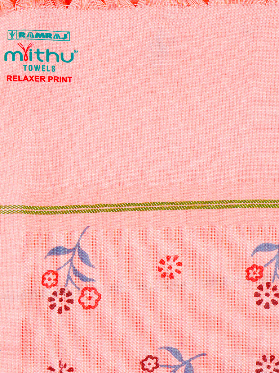 Relaxer Colour Print Bath Towels-View three