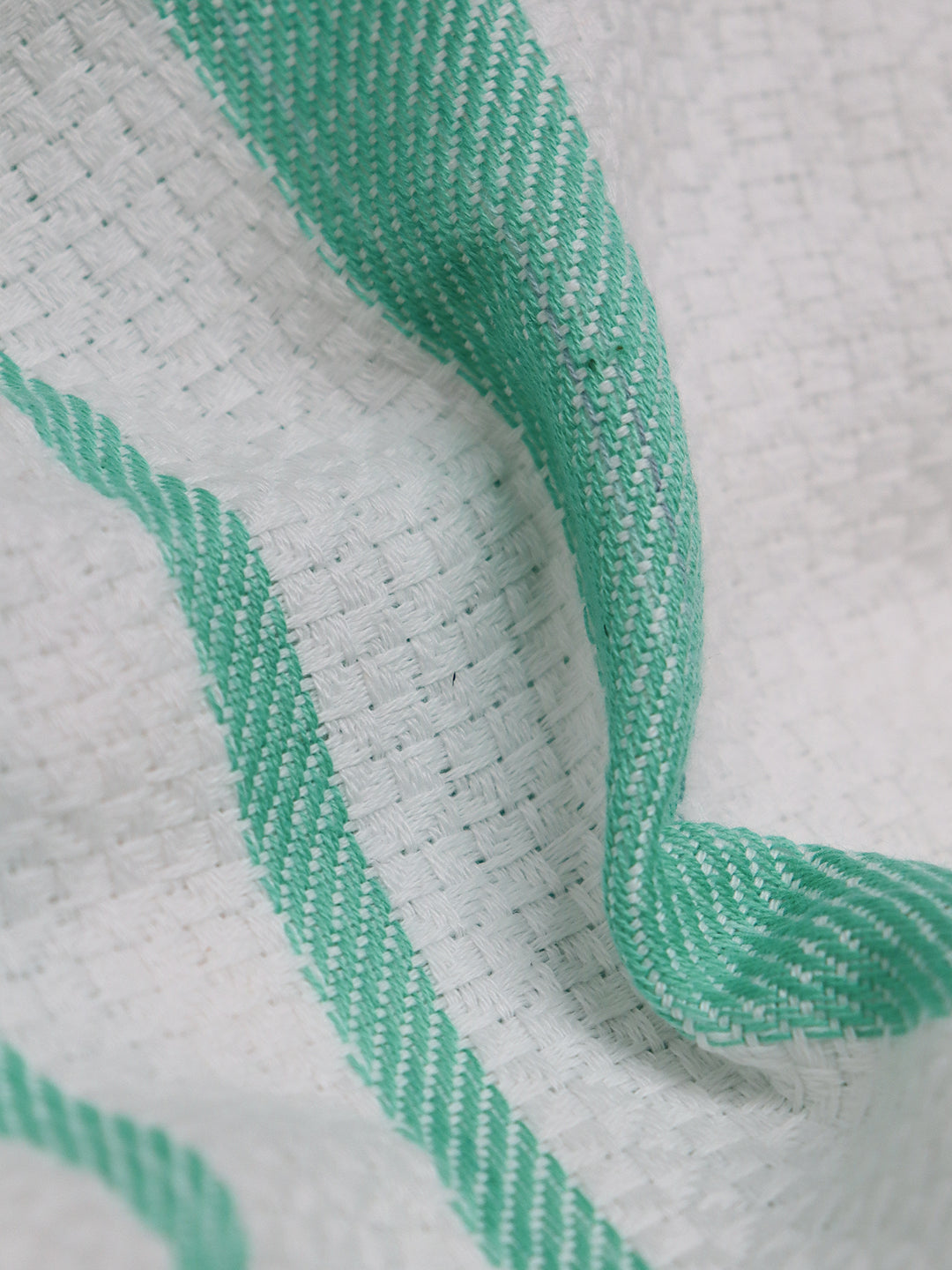 100% Cotton Self Designed Bath Towel White Magnus