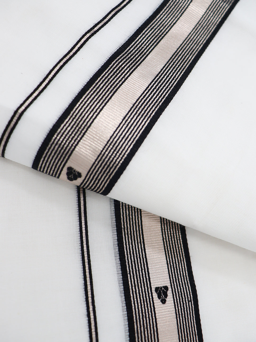 Men Premium Handloom White Dhoti with Fancy Jari Border HLM116