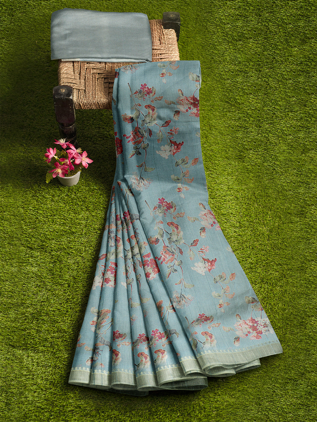 Women Mint Green Semi Raw Silk Printed Saree SRS106