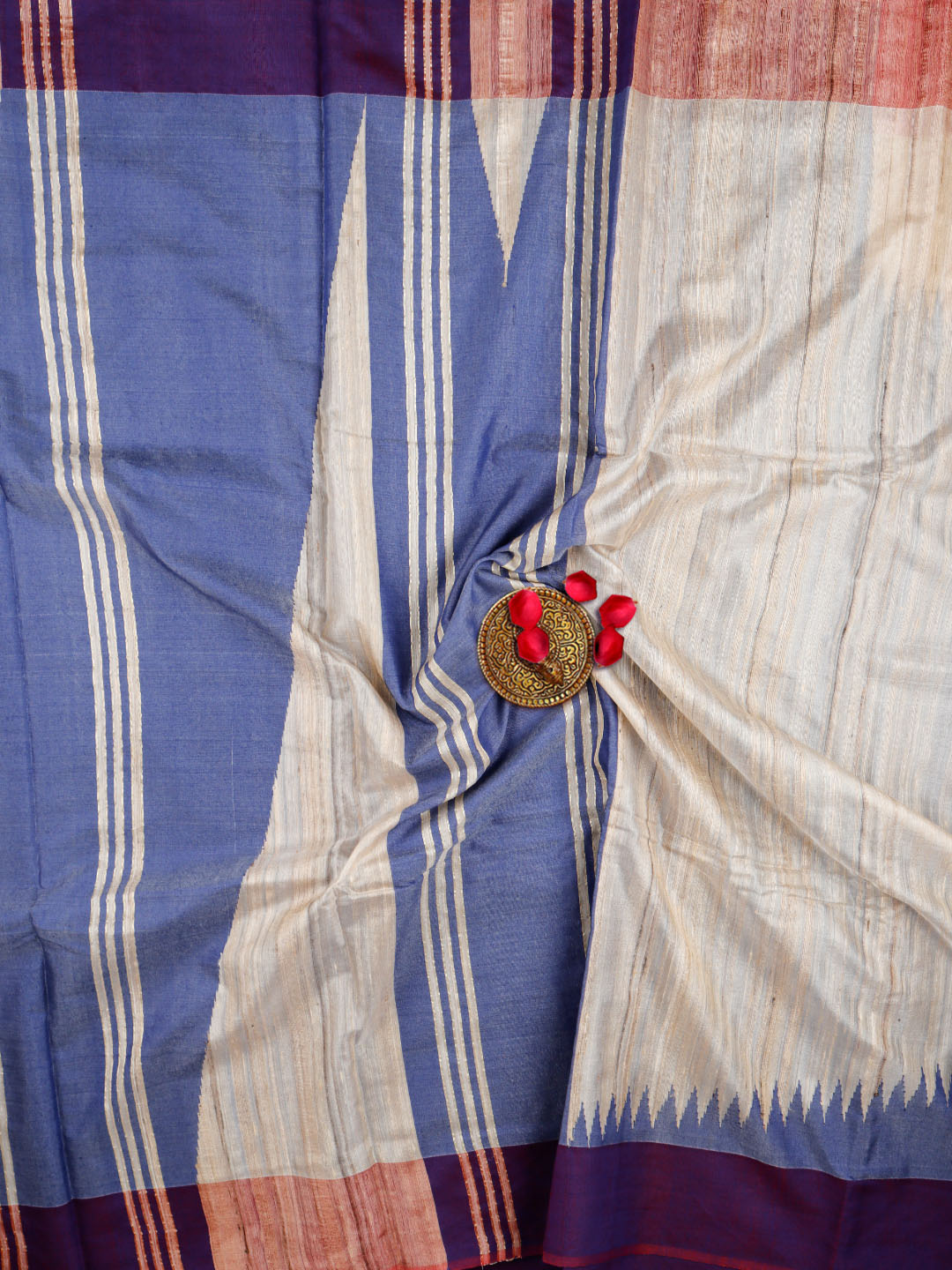 Women Sandal & Blue Pure Tussar Weaving Saree PTW03-View three