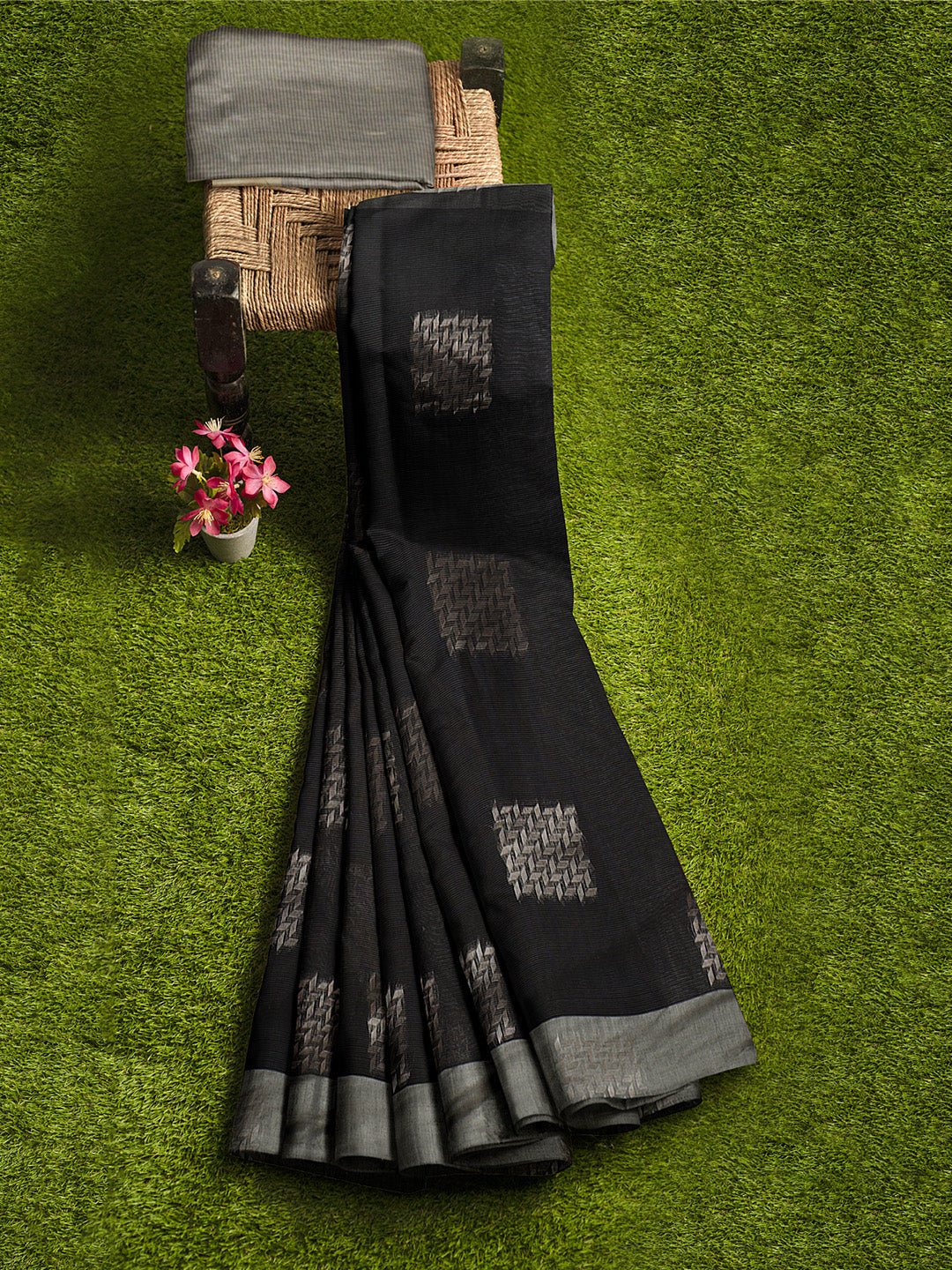 Women Black Kotta Cotton Saree PCS187