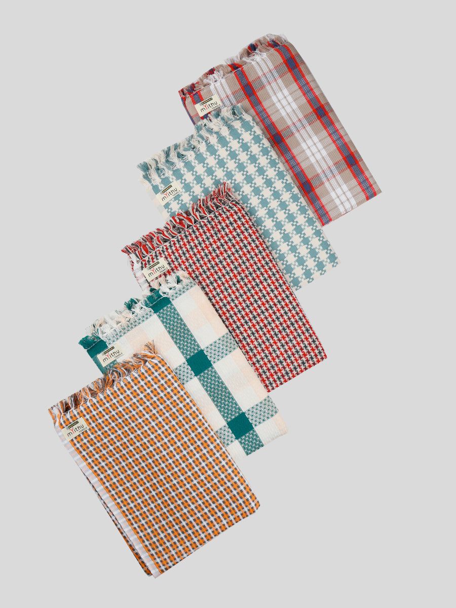 Kurunji Cotton Colour Bath Towel-Mix designs