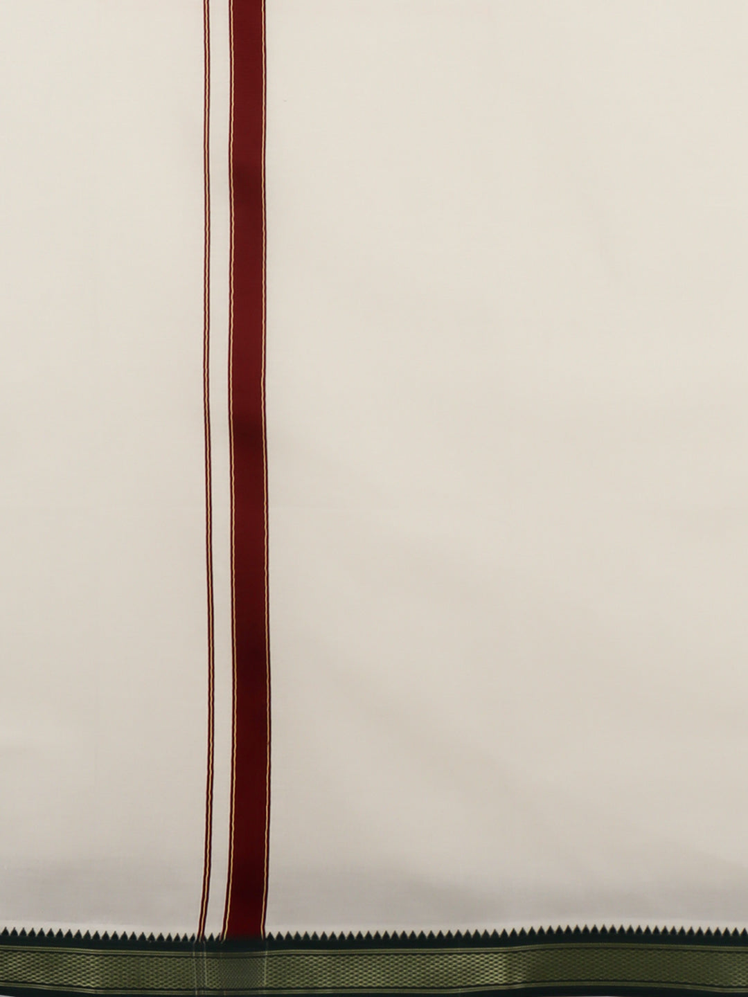 Men Kora Cotton Single Layer Dhoti with Mayilkhan Border Brindhavan (4 Way Dhoti )