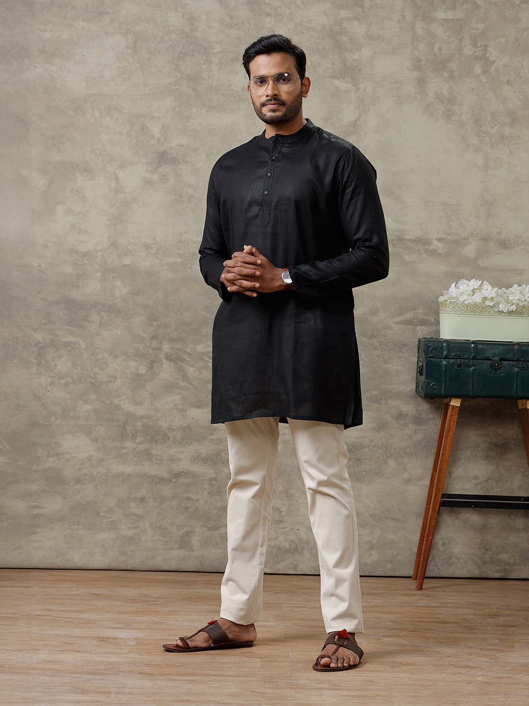 Men Linen Medium Length Kurta Black KAL10
