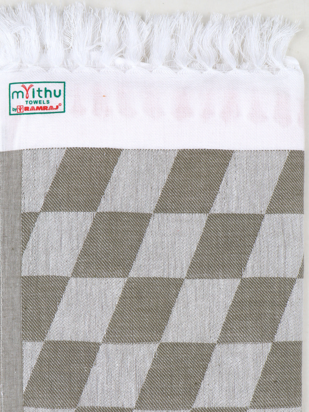 100% Cotton Bath Towel with Assorted Colours Marvel D6